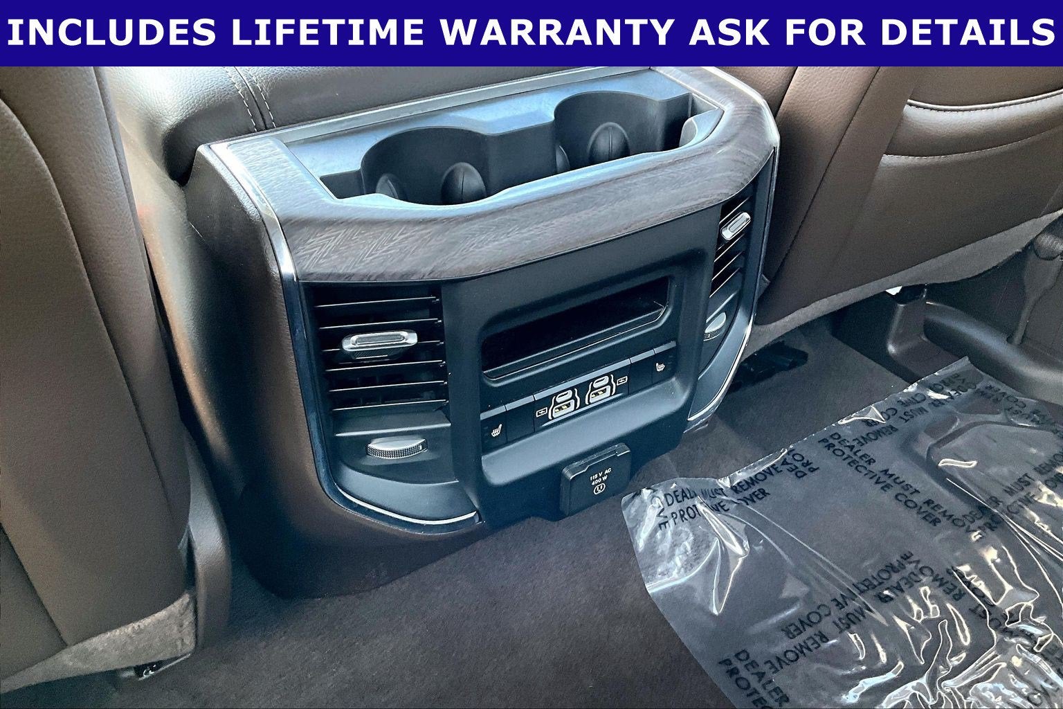 2025 RAM 1500 Laramie Crew Cab 4x4 5'7' Box