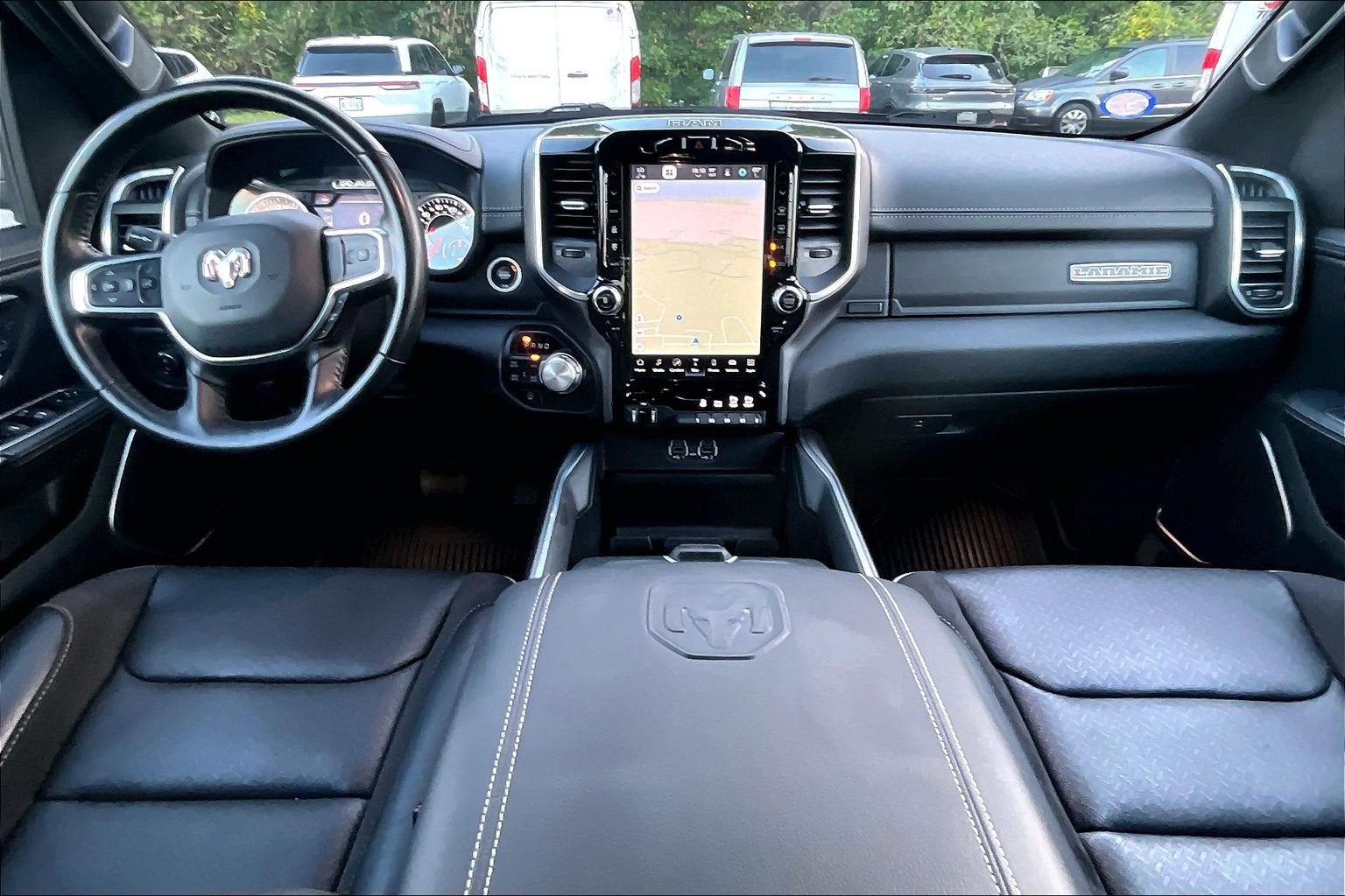 2022 RAM 1500 Laramie Crew Cab 4x4 5'7' Box