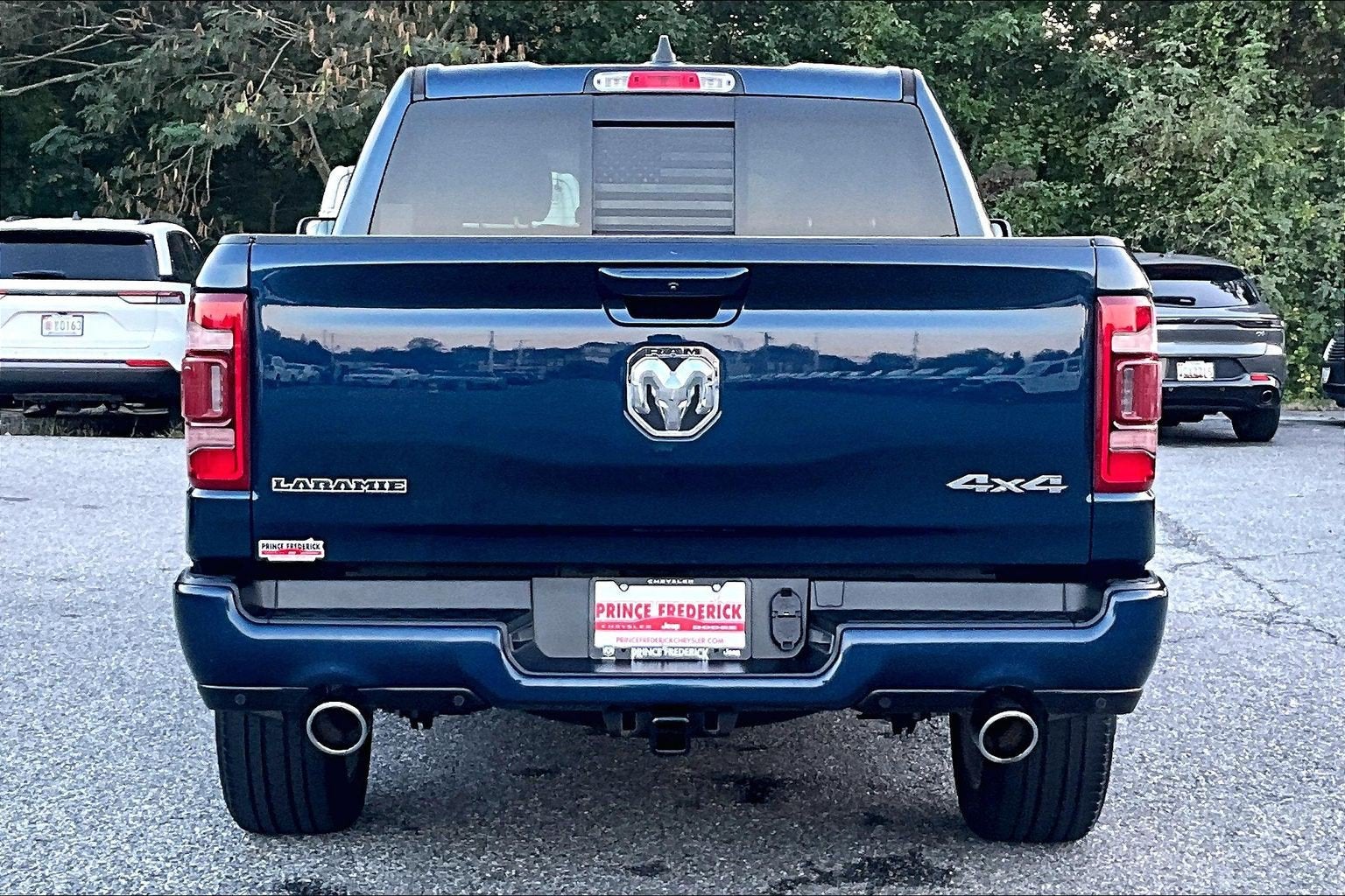 2022 RAM 1500 Laramie Crew Cab 4x4 5'7' Box
