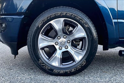 2022 RAM 1500 Laramie Crew Cab 4x4 5'7' Box