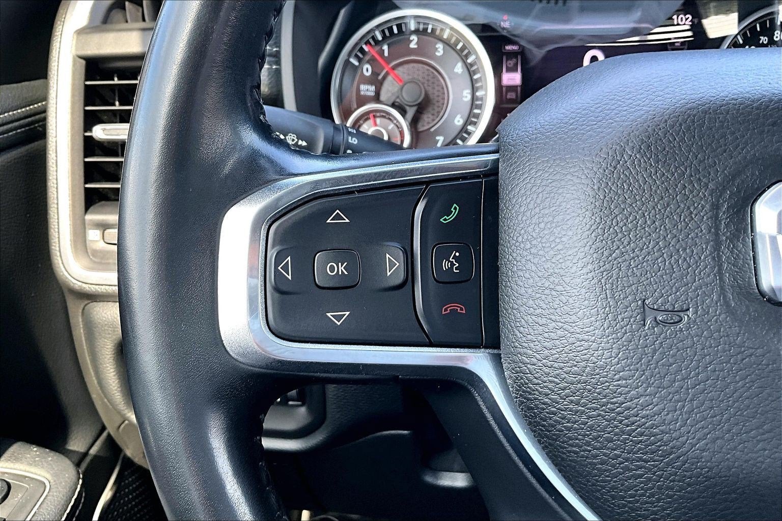 2021 RAM 1500 Laramie Crew Cab 4x4 5'7' Box