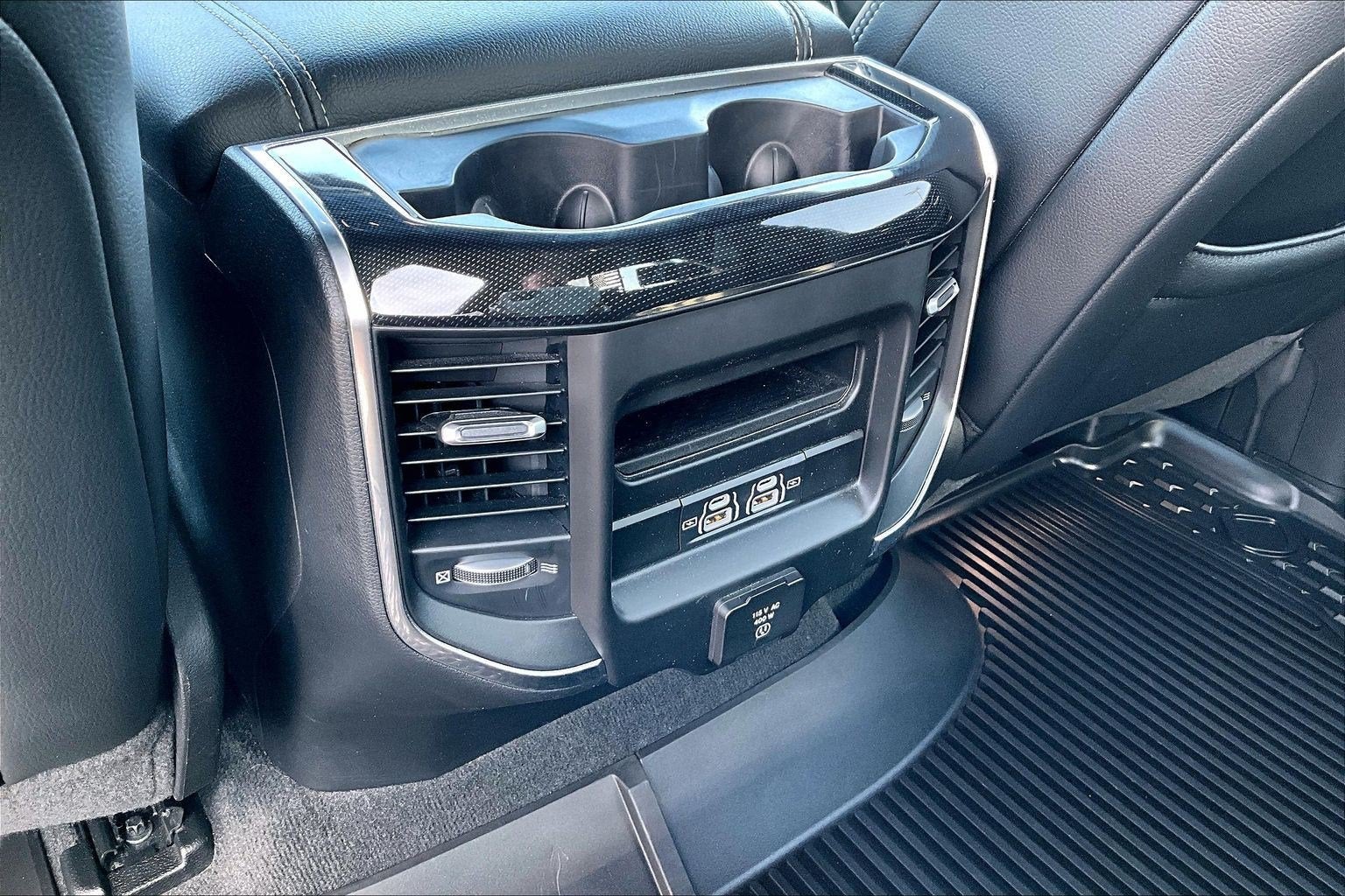 2021 RAM 1500 Laramie Crew Cab 4x4 5'7' Box