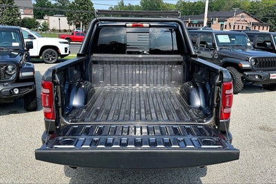 2021 RAM 1500 Laramie Crew Cab 4x4 5'7' Box