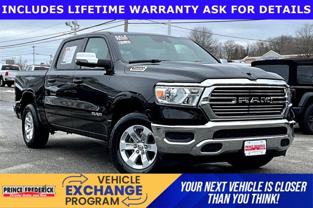 2024 RAM 1500 Laramie Crew Cab 4x4 5'7' Box