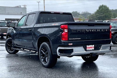 2023 Chevrolet Silverado 1500 4WD Crew Cab Short Bed WT