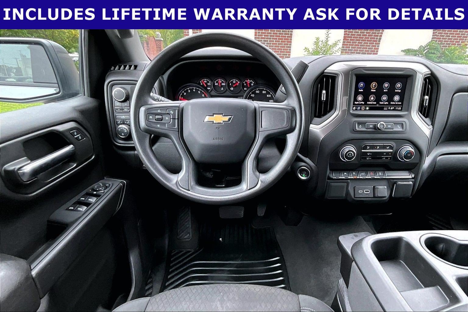 2024 Chevrolet Silverado 1500 4WD Crew Cab Short Bed Custom