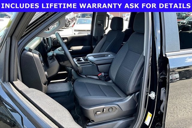 2025 Chevrolet Silverado 1500 4WD Double Cab Standard Bed Custom