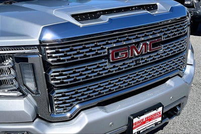 2023 GMC Sierra 2500HD 4WD Crew Cab Standard Bed Denali