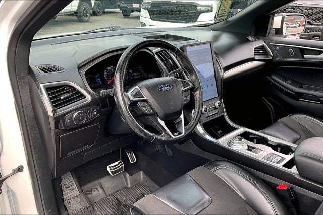 2022 Ford Edge ST