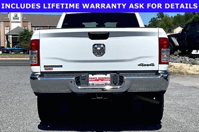 2023 RAM 2500 Big Horn Crew Cab 4x4 6'4' Box