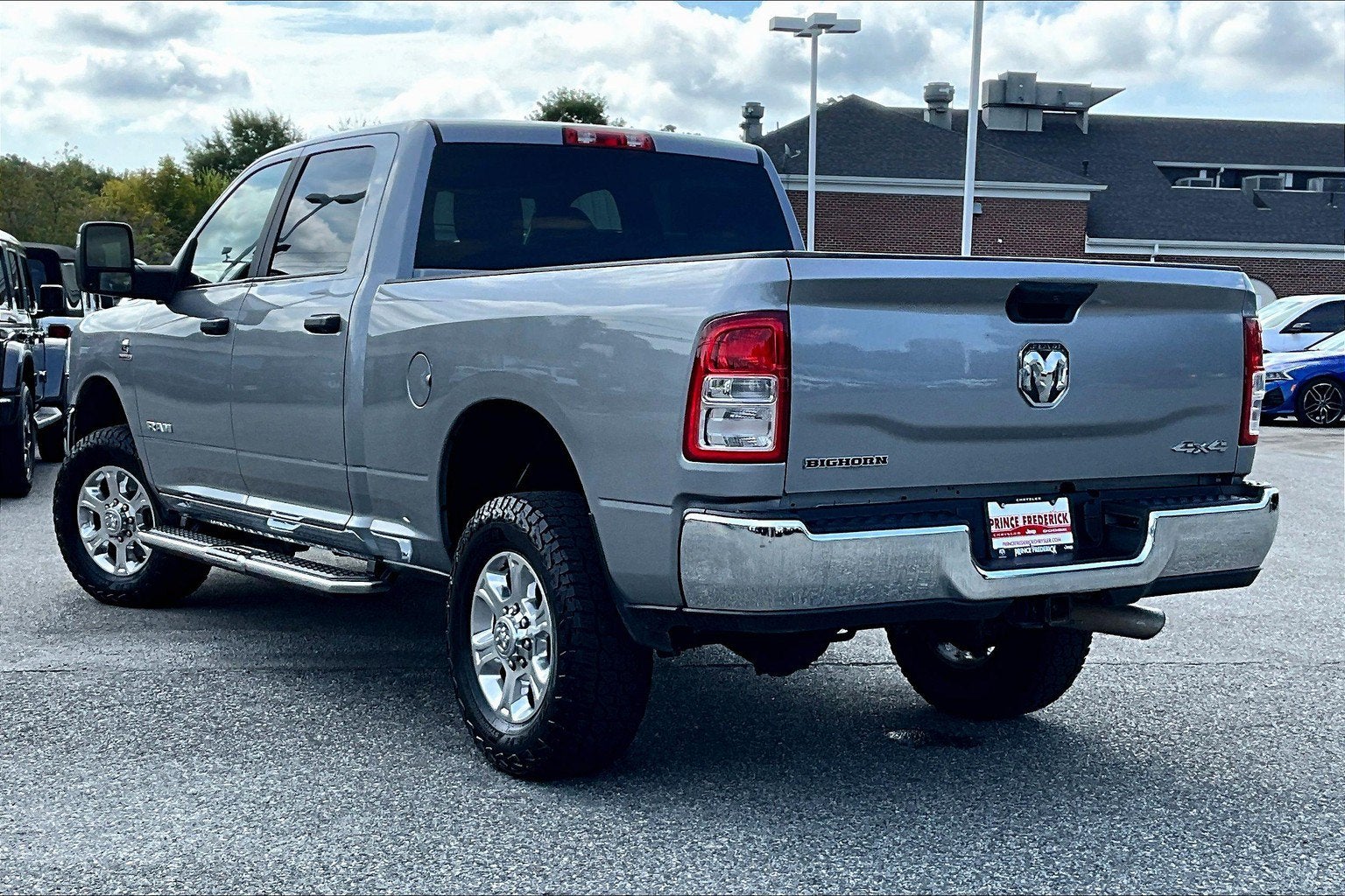 2024 RAM 2500 Big Horn Crew Cab 4x4 6'4' Box