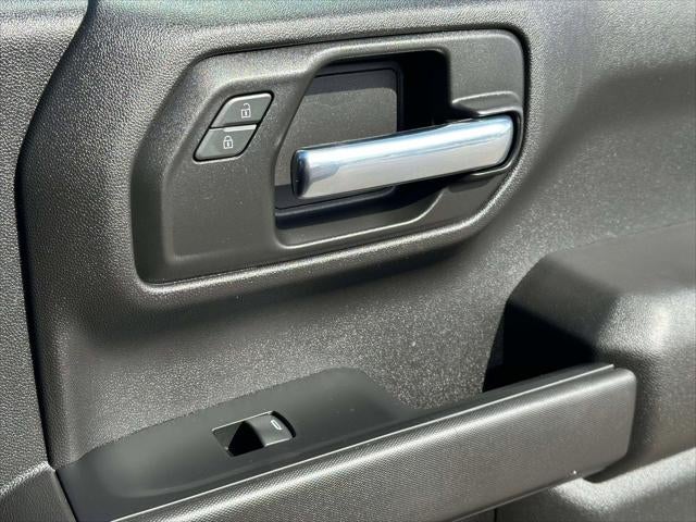 2022 Chevrolet Silverado 1500 4WD Crew Cab Short Bed Custom Trail Boss