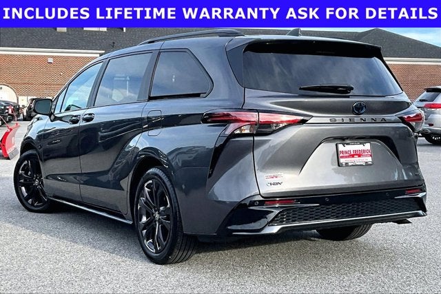 2025 Toyota Sienna XSE