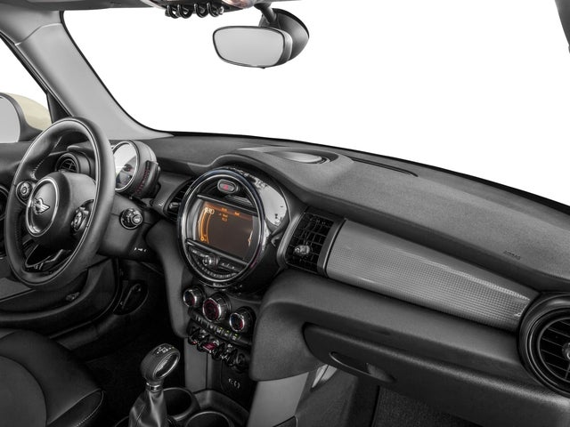 2017 MINI Hardtop Cooper