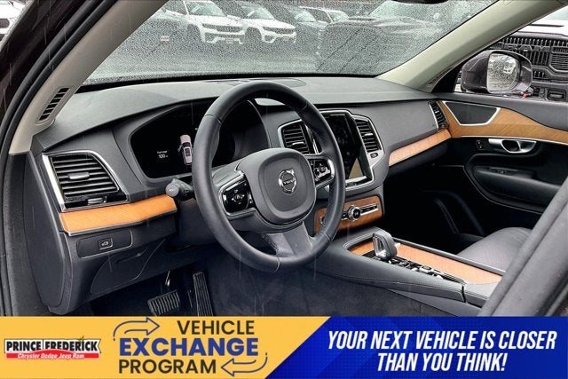 2024 Volvo XC90 B5 Plus Bright Theme