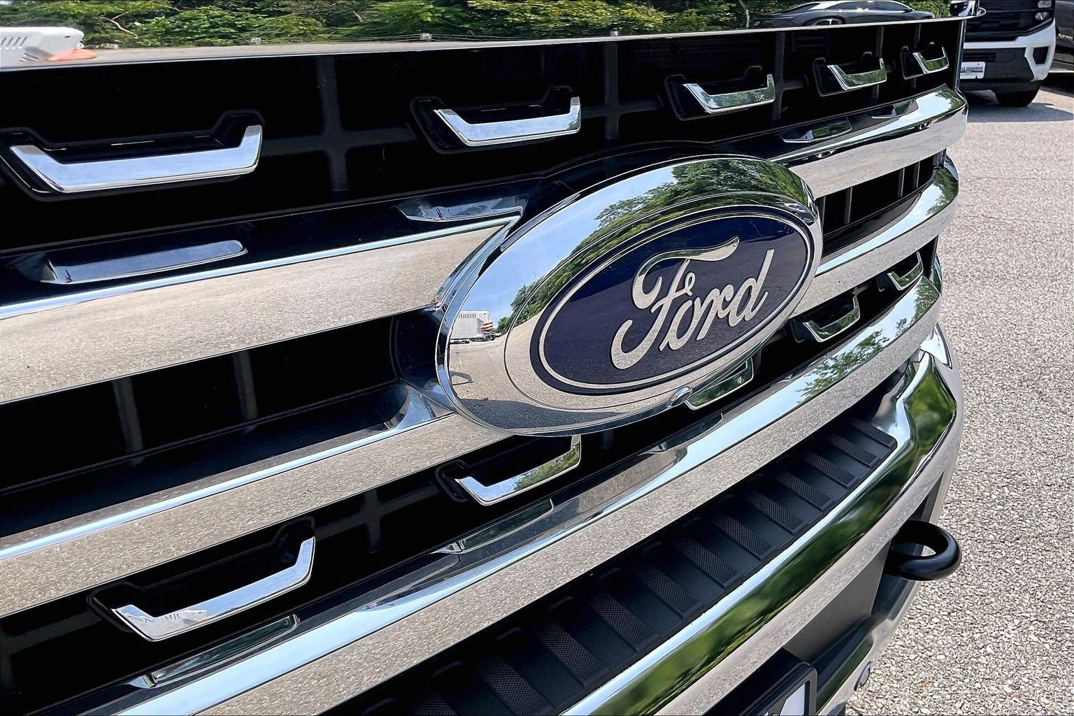2025 Ford Super Duty F-350 SRW LARIAT