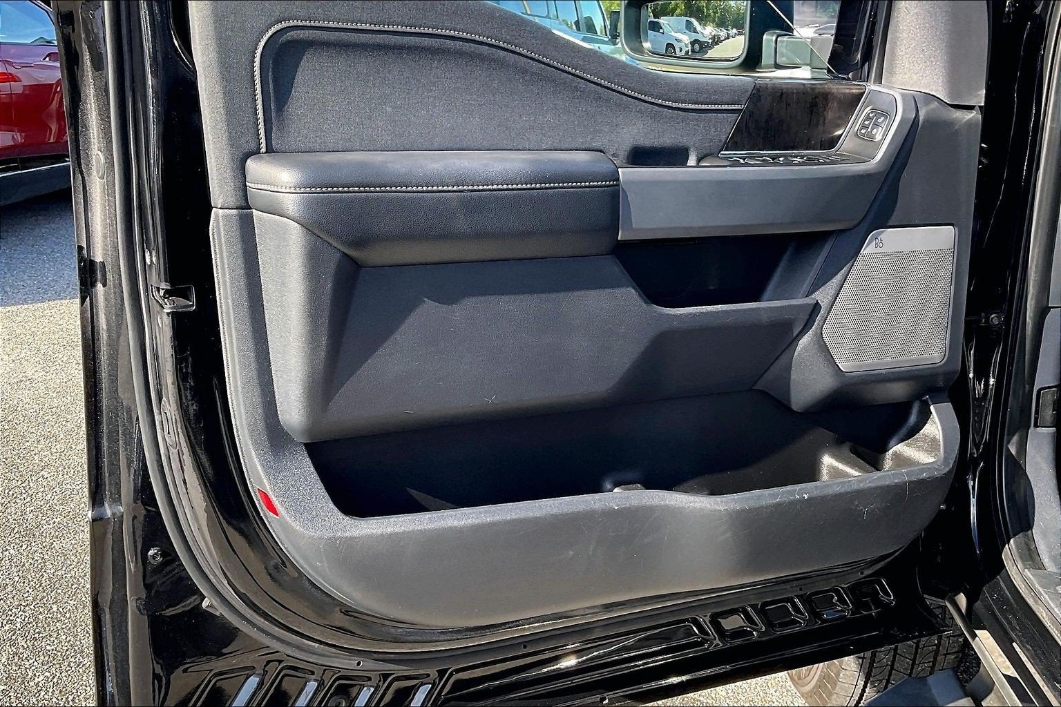 2024 Ford Super Duty F-350 SRW LARIAT