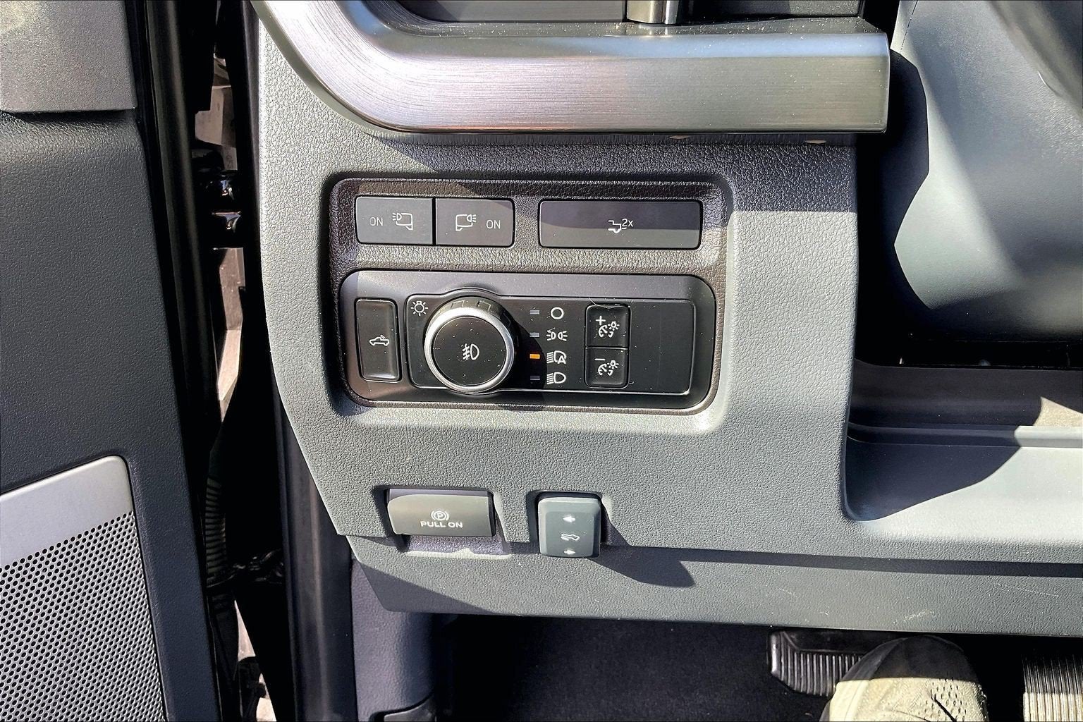 2024 Ford Super Duty F-350 SRW LARIAT