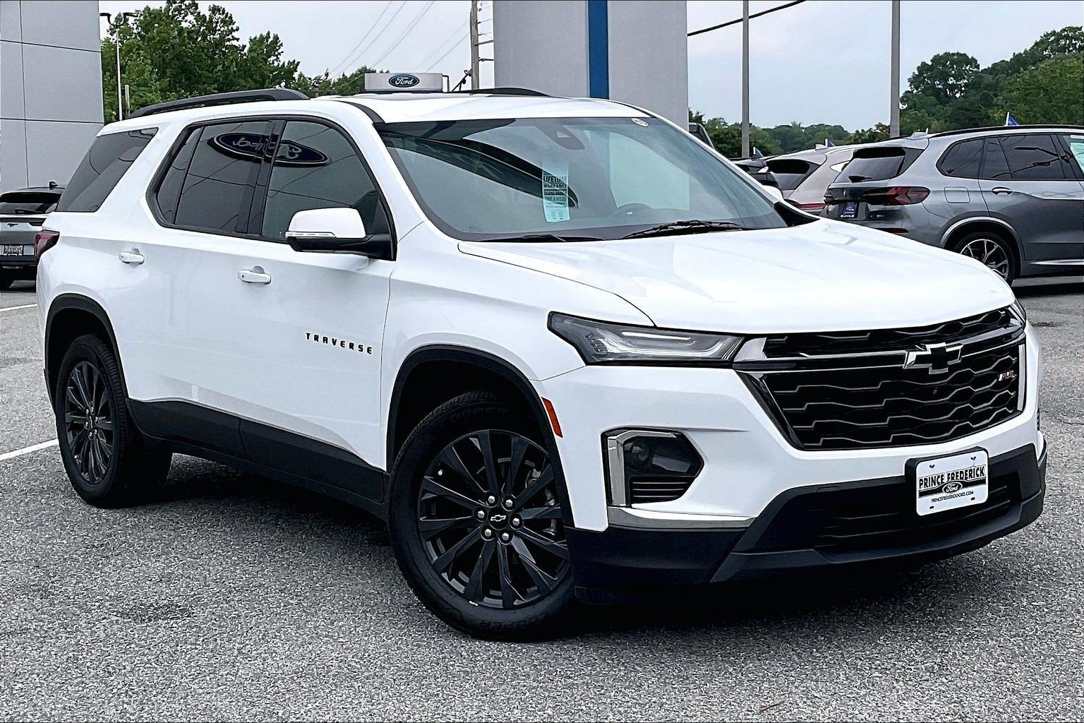 2023 Chevrolet Traverse RS