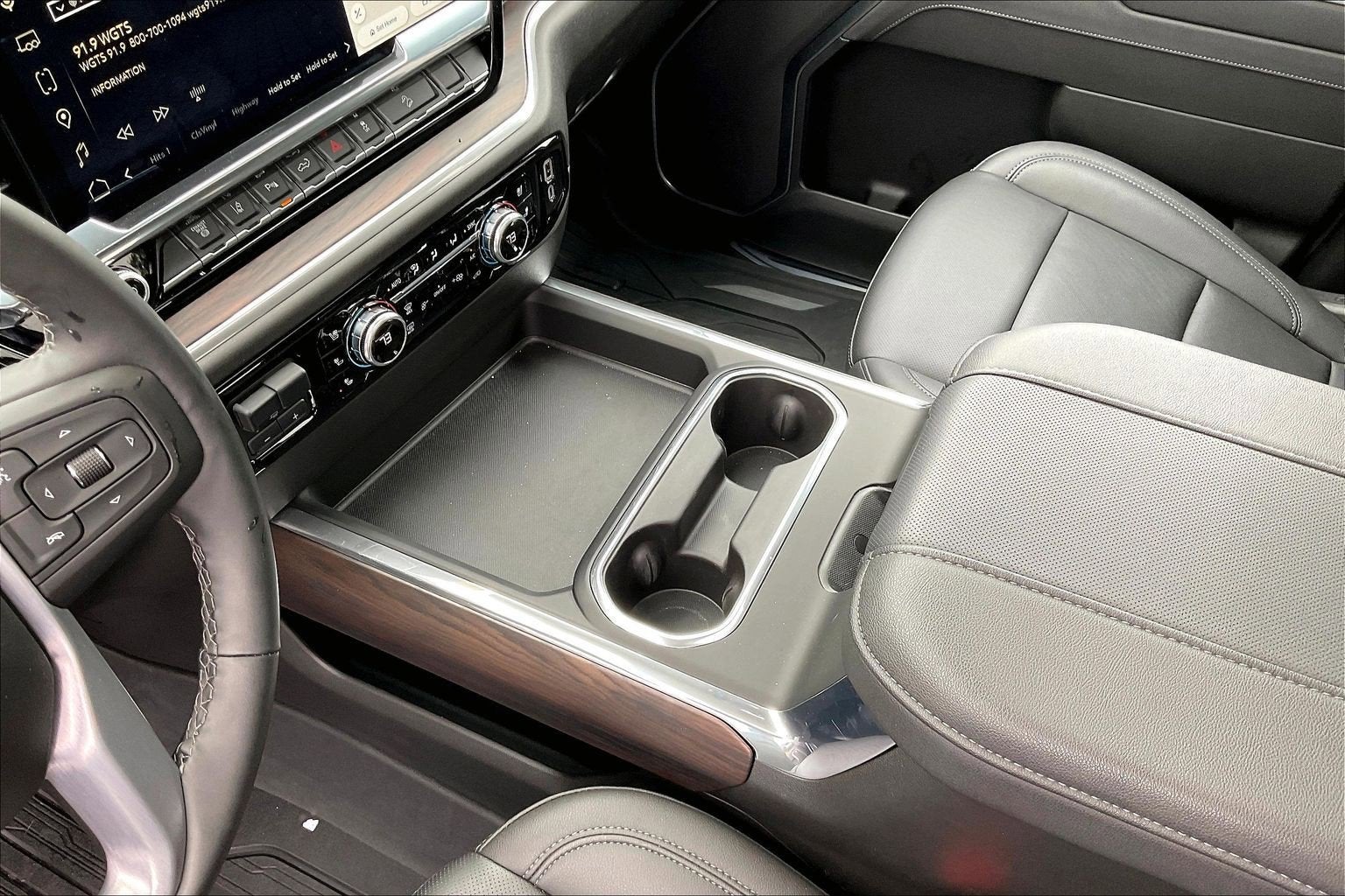 2025 GMC Sierra 3500HD SLT