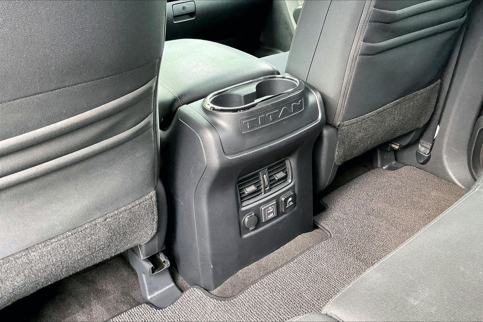 2019 Nissan Titan SV