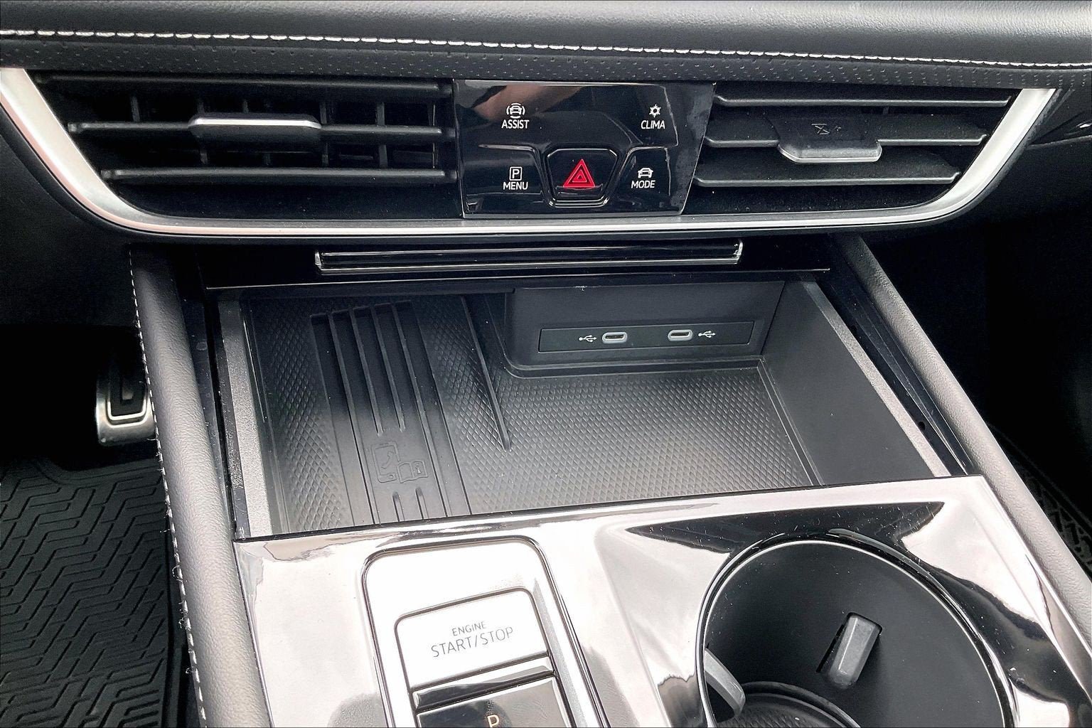 2025 Volkswagen Atlas 2.0T SEL Premium R-Line