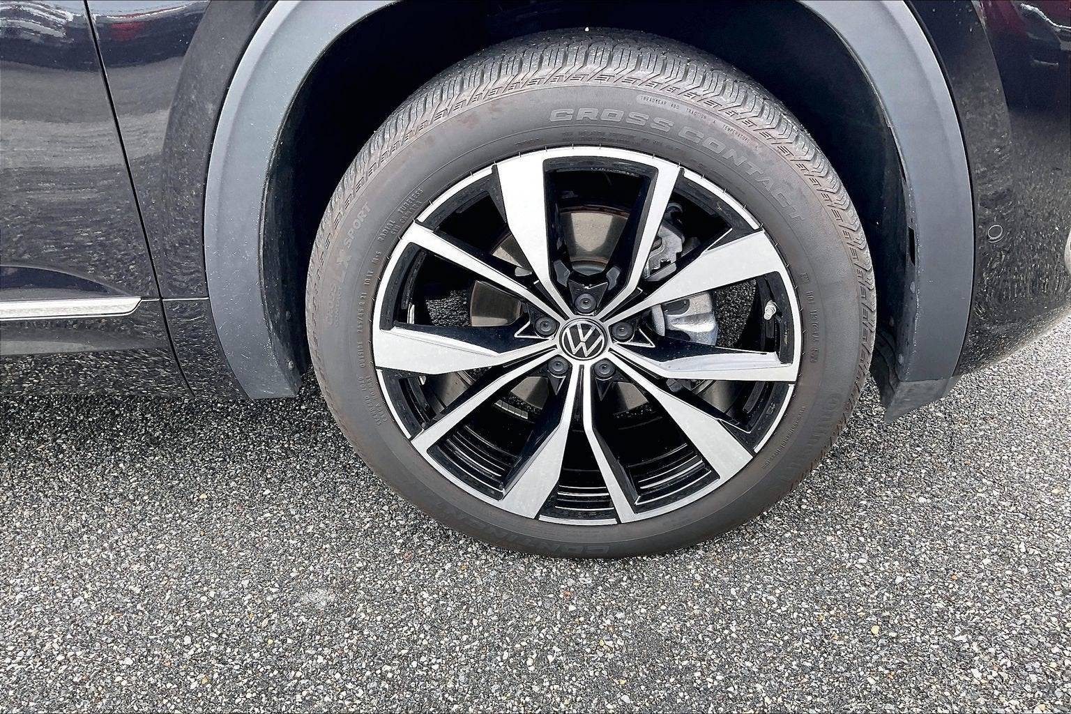 2025 Volkswagen Atlas 2.0T SEL Premium R-Line