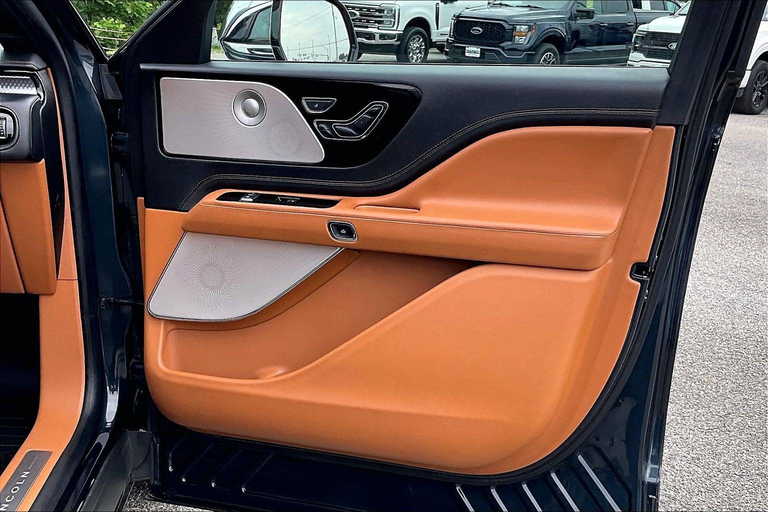 2020 Lincoln Aviator Black Label Grand Touring