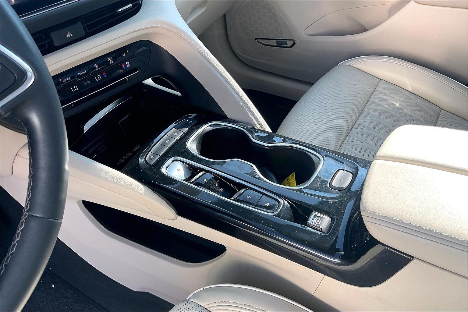2022 Buick Envision Avenir
