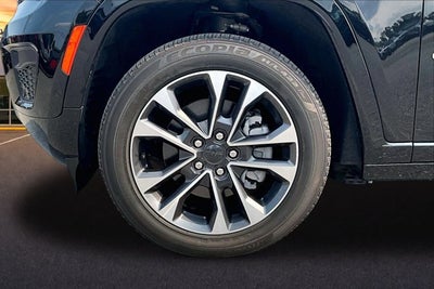 2025 Jeep Grand Cherokee 4xe Overland