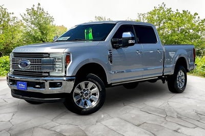2017 Ford Super Duty F-250 SRW Lariat