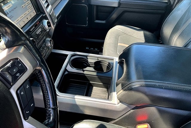 2017 Ford Super Duty F-250 SRW Lariat