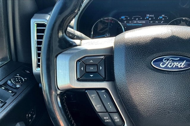 2017 Ford Super Duty F-250 SRW Lariat