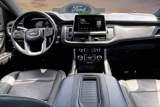 2023 GMC Yukon XL SLT