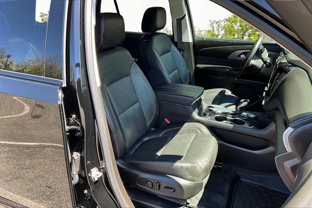 2021 Chevrolet Traverse Premier