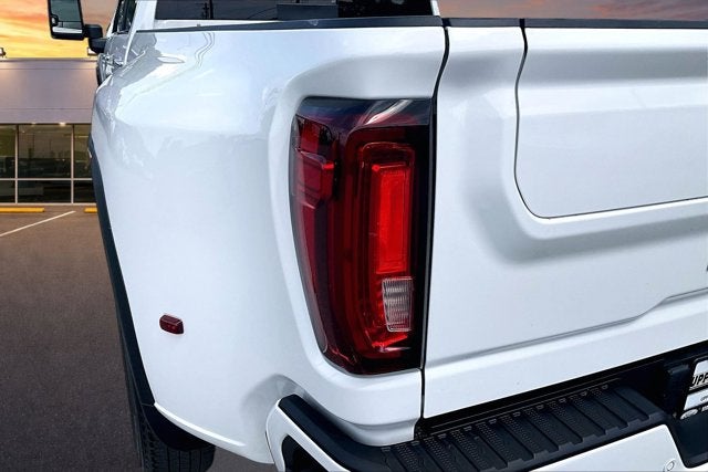 2023 GMC Sierra 3500HD Denali