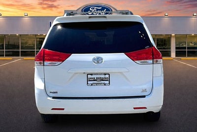2012 Toyota Sienna LE
