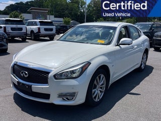 2019 INFINITI Q70 3.7 LUXE