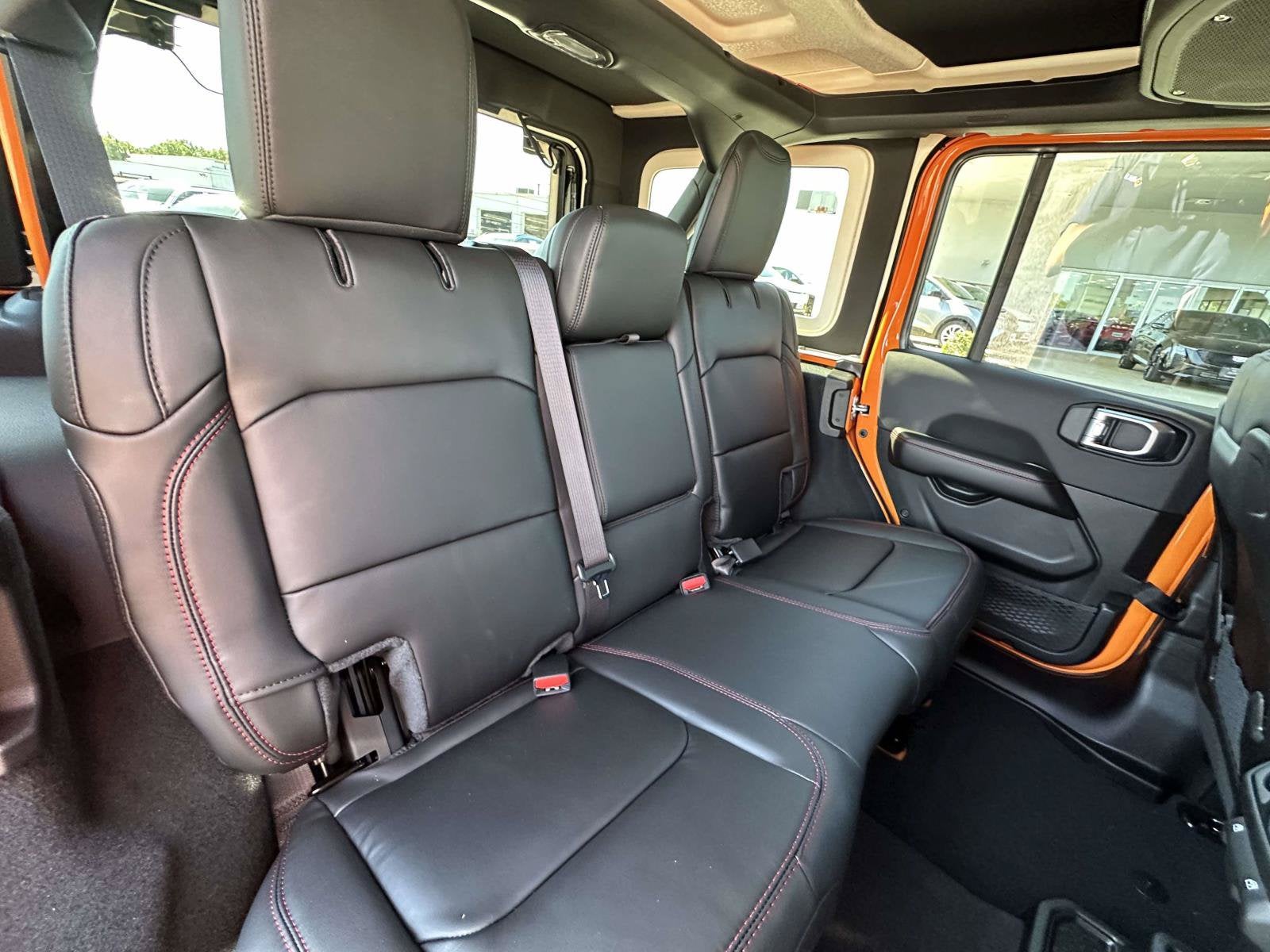 2027 Jeep Wrangler WRANGLER 4-DOOR RUBICON X
