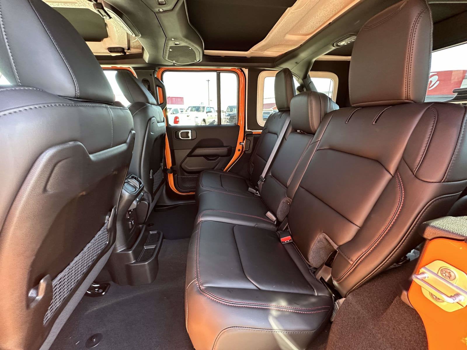 2027 Jeep Wrangler WRANGLER 4-DOOR RUBICON X