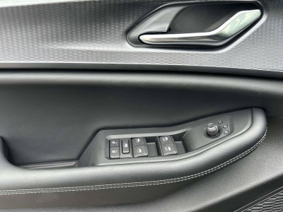 2027 Jeep Grand Cherokee GRAND CHEROKEE LAREDO 4X2
