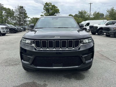 2027 Jeep Grand Cherokee GRAND CHEROKEE LAREDO 4X2