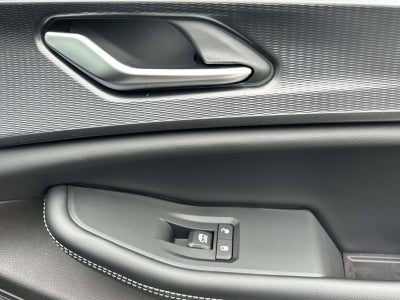 2027 Jeep Grand Cherokee GRAND CHEROKEE LAREDO 4X2
