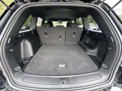 2027 Jeep Grand Cherokee GRAND CHEROKEE LAREDO 4X2