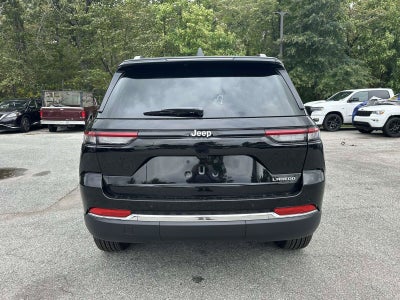 2027 Jeep Grand Cherokee GRAND CHEROKEE LAREDO 4X2