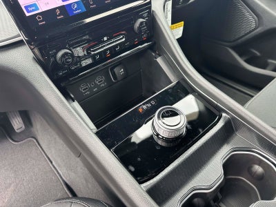 2027 Jeep Grand Cherokee GRAND CHEROKEE LAREDO 4X2