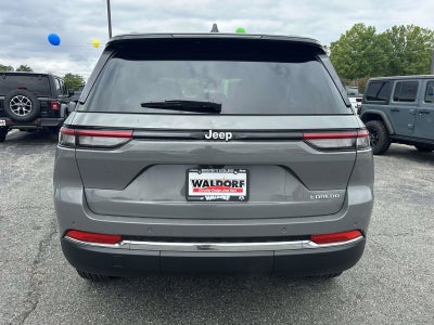 2027 Jeep Grand Cherokee GRAND CHEROKEE LAREDO 4X2