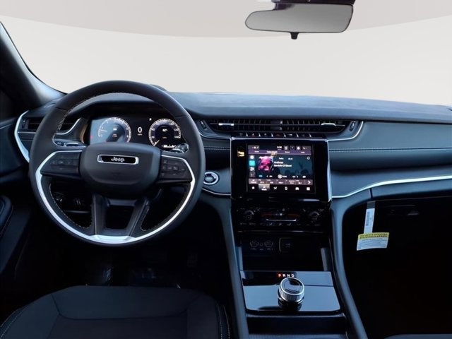 2025 Jeep Grand Cherokee Laredo - Photo 12