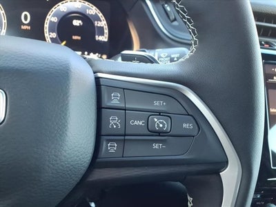 2025 Jeep Grand Cherokee GRAND CHEROKEE LAREDO X 4X4