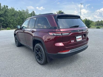 2026 Jeep Grand Cherokee GRAND CHEROKEE LAREDO ALTITUDE 4X4